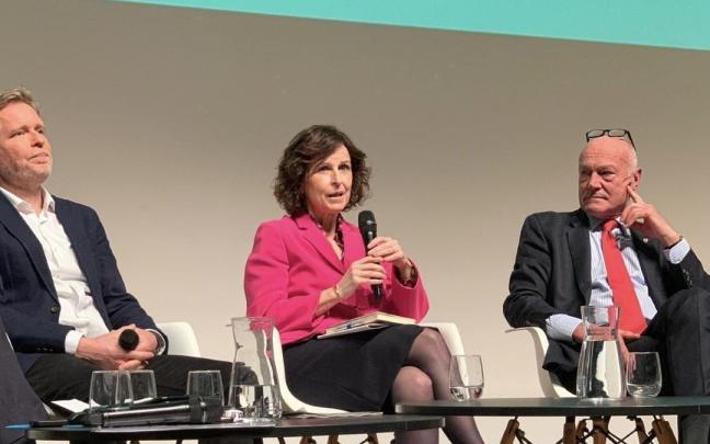 La secretaria general de Acción Exterior del Gobierno vasco, Marian Elorza, en el foro en Burdeos.