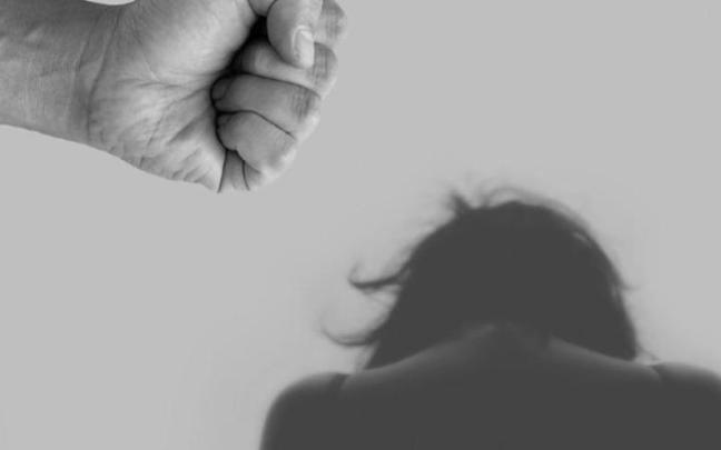 Alusión a la violencia de género.