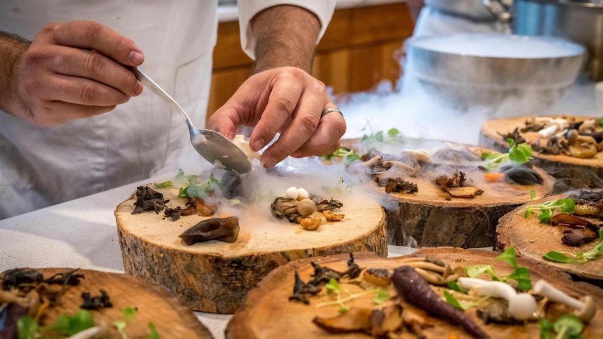 Experiencias gastronómicas únicas, restaurantes con tres Estrellas Michelin en Euskadi.