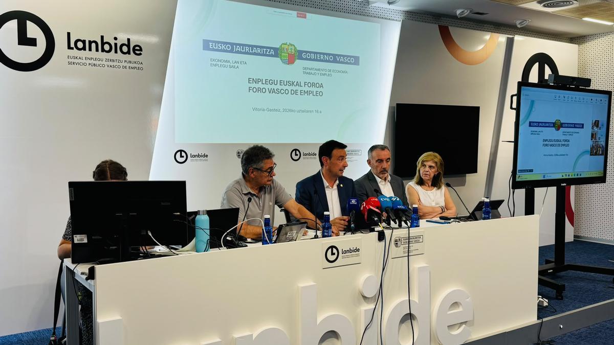 La primera reunión del 'Foro Vasco de Empleo' ha tenido lugar hoy en Gasteiz