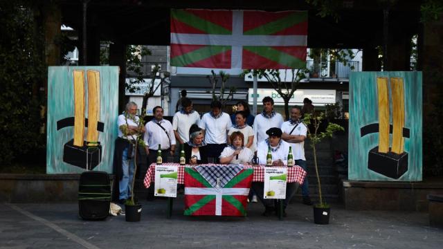 Sagardo Egunaren aurkezpena Foru plazan