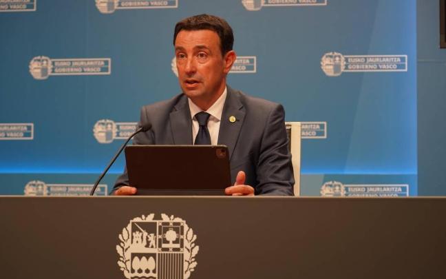 El vicelehendakari Mikel Torres durante su intervención en el Consejo de Gobierno
