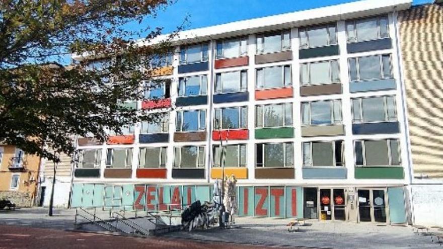 La casa de cultura Zelai Arizti de Zumarraga.