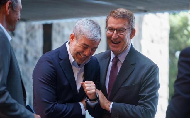 El presidente del Gobierno de Canarias, Fernando Clavijo, se reúne con Alberto Núñez Feijóo.