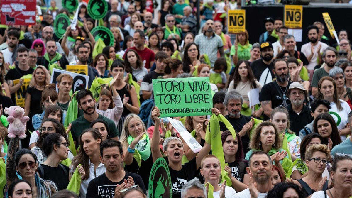 Imagen de archivo de una marcha antitaurina en Madrid.