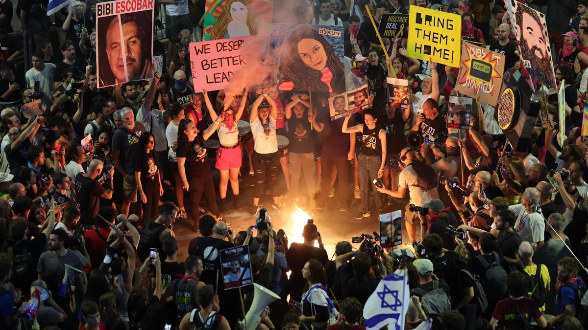 Imagen de una manifestación en Tel Aviv por la libertad de los rehenes israelíes