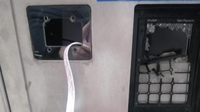 Destrozos ocasionados en las máquinas de la OTA.