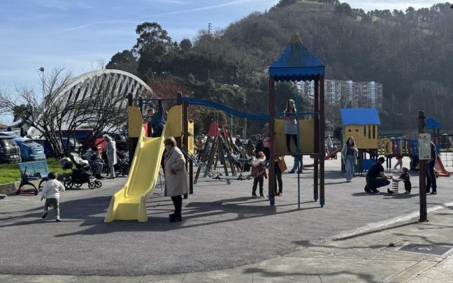 Ondarroa no tiene ningún parque infantil cubierto
