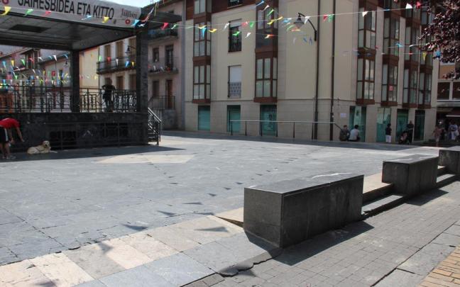 Cine de verano en la plaza Cardenal Orbe