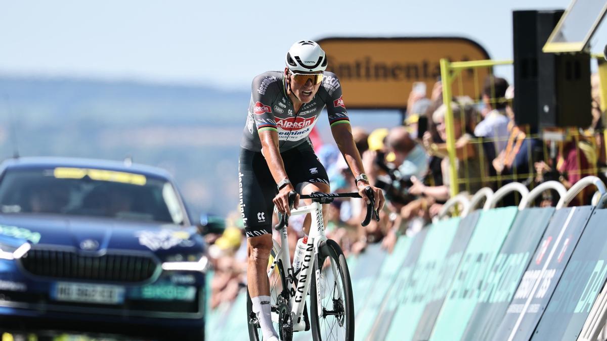 Van der Poel, nuevo líder.