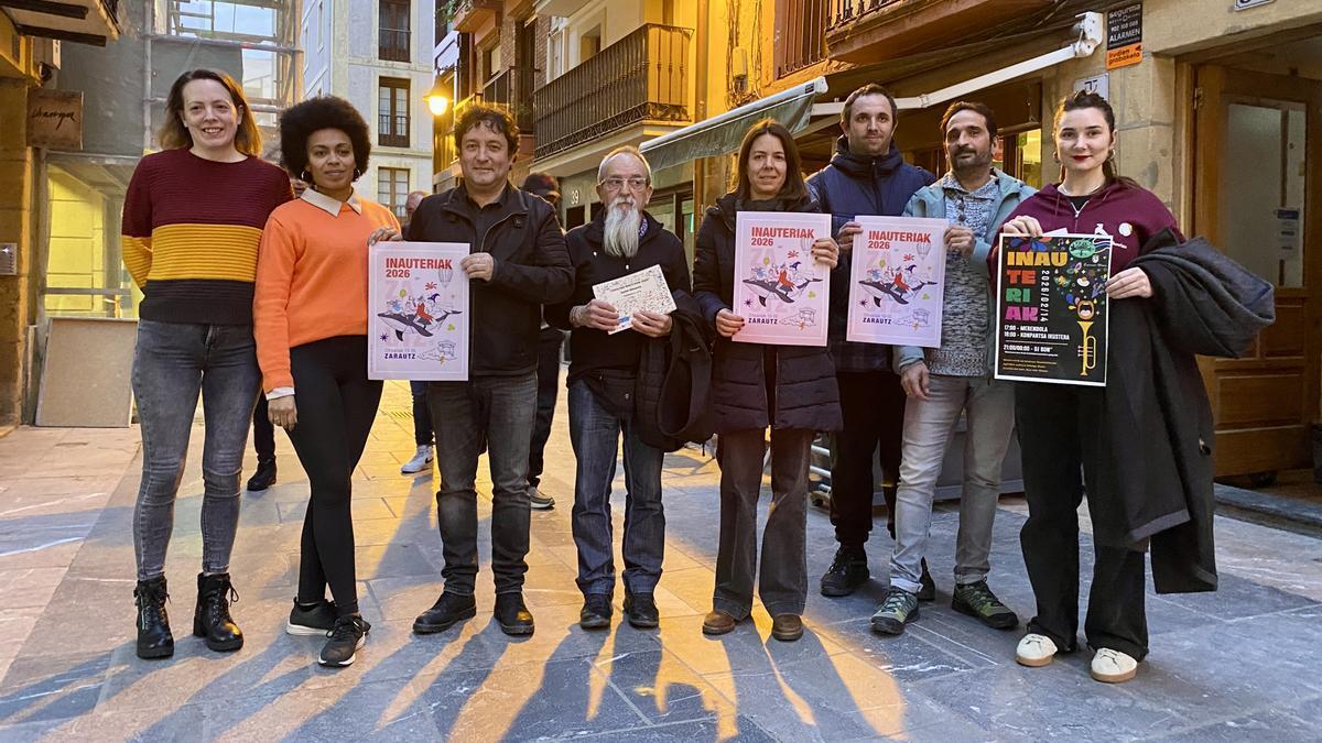 Presentación del programa de carnavales de Zarautz.