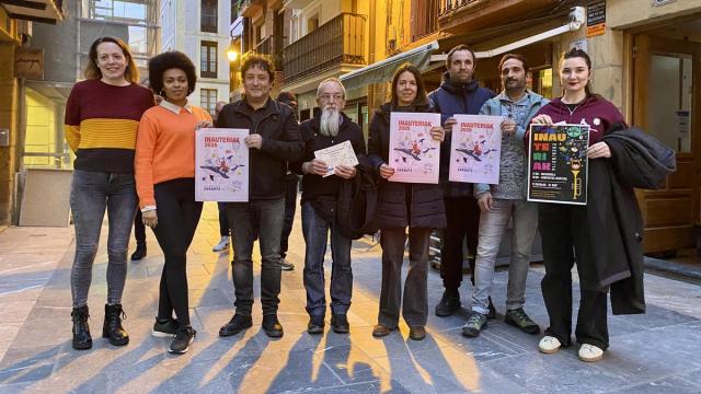 Presentación del programa de carnavales de Zarautz.
