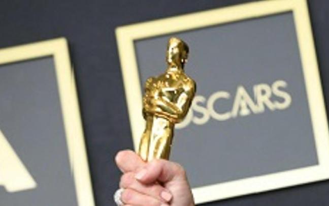 Estatuilla de los Premios Oscars. Estatuilla de los Premios Oscars.