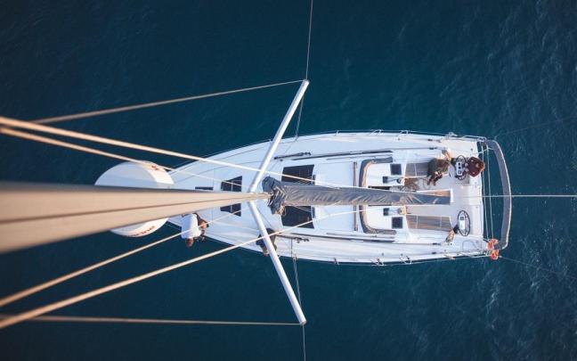 Los veleros de Navegavela salen de los puertos de Donostia y Hondarribia, entre otros.