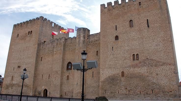 Alcázar de los Velasco