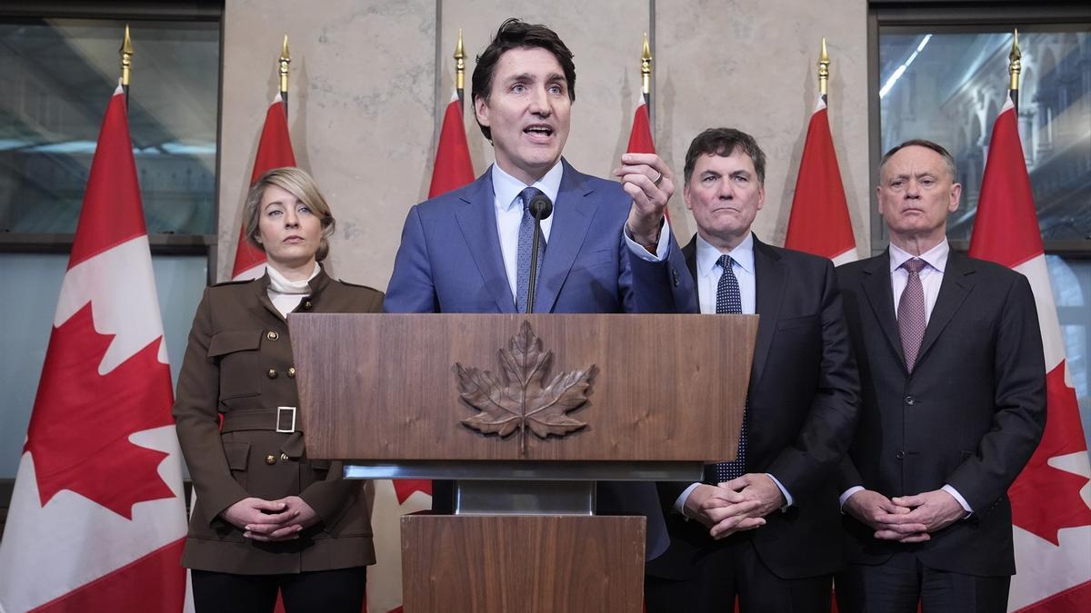 Trudeau, ante los medios.