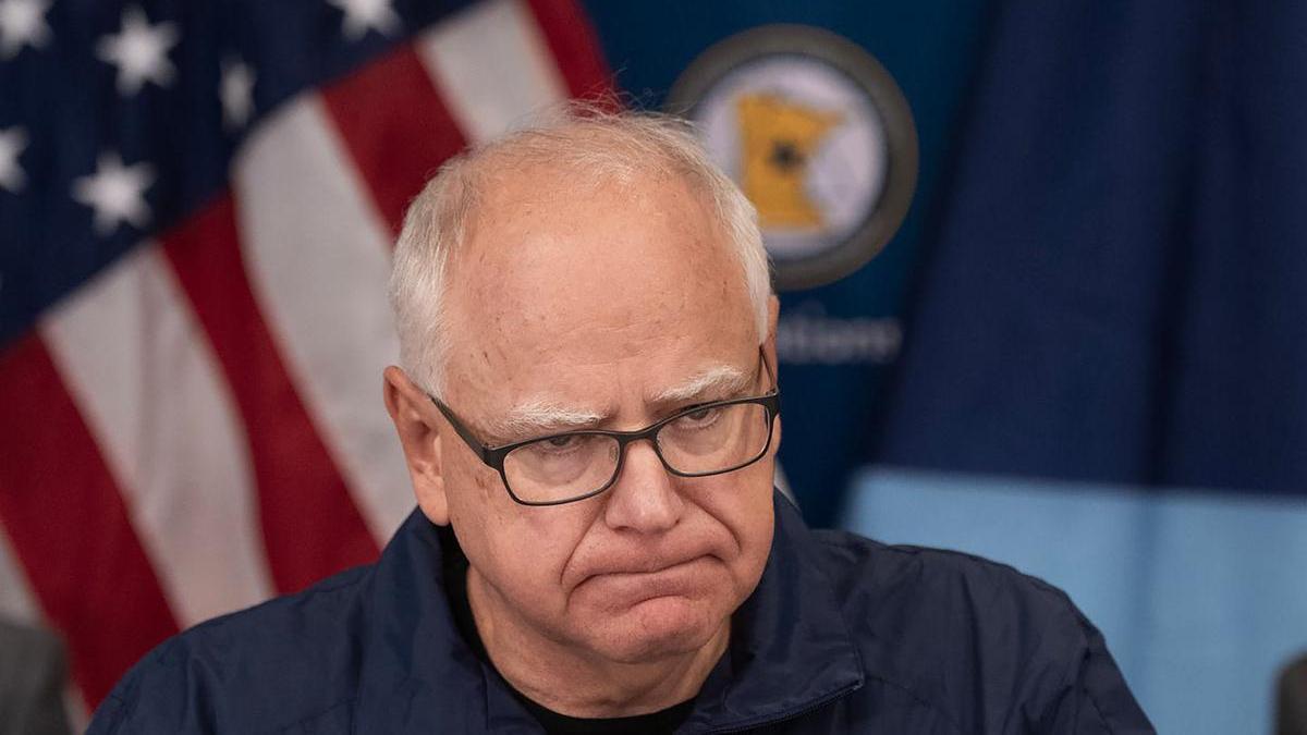 El gobernador de Minnesota, Tim Walz