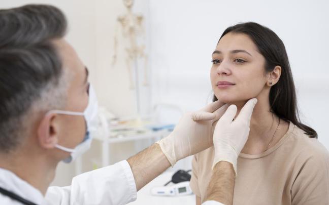 Esta enfermedad puede desencadenar un hipotiroidismo.