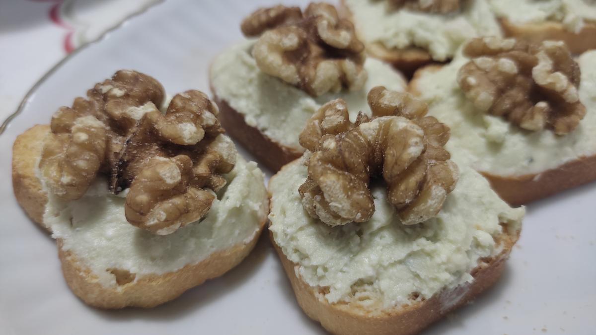 La combinación entre queso y nuez es una clásica fórmula muy aceptada.