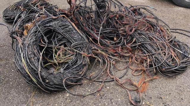 Operación Taula 2025: quema de cable en la localidad de Obanos. DIARIO DE NOTICIAS