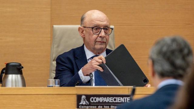 Cristóbal Montoro, mano derecha económica de Mariano Rajoy, o sea, "esa persona de la que usted me habla"