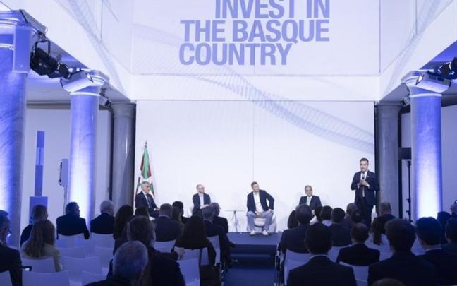 El consejero de Industria, Transición Energética y Sostenibilidad, Mikel Jauregi, en Madrid en la presentación de la iniciativa "Invest in the Basque Country"