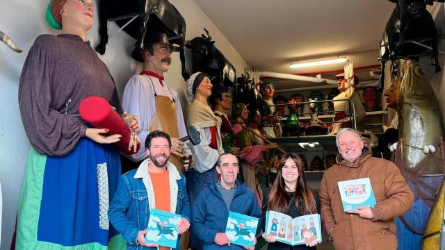 Ortzi Alonso, Ramon Iridoy, Irantzu Barrondo eta Goio Iriarte, liburuaren aurkezpenean.