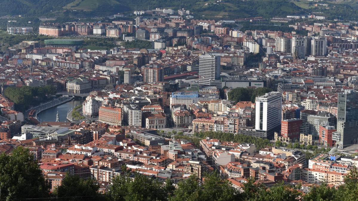 El Ayuntamiento ha finalizado los trabajos para la aprobación de la nueva clasificación fiscal de las calles de Bilbao (la vigente data de 1987)