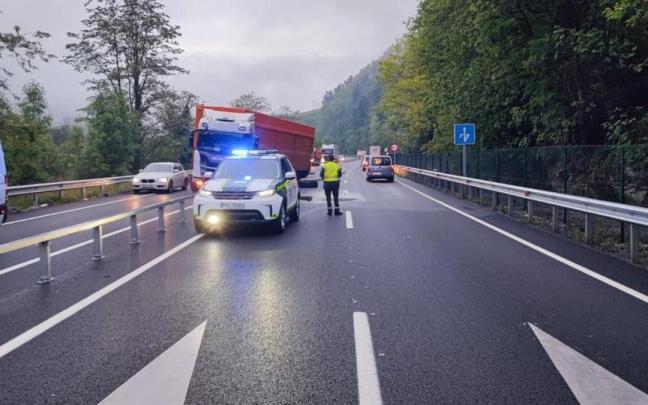 Imagen del lugar del accidente en la N-121-A a la altura de Sunbilla