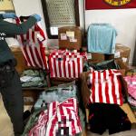 Camisetas falsificadas del Athletic Club incautadas por la Guardia Civil. GUARDIA CIVIL X