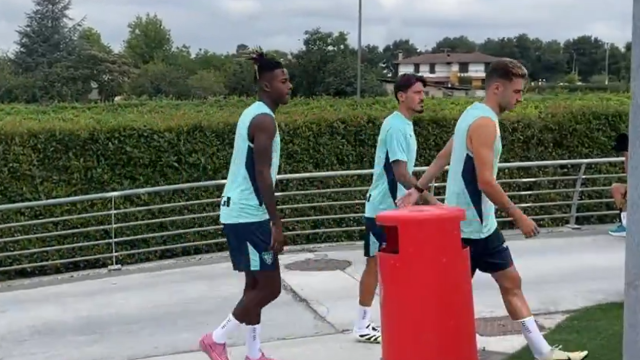 Nico Williams completa su primer entrenamiento de la pretemporada 