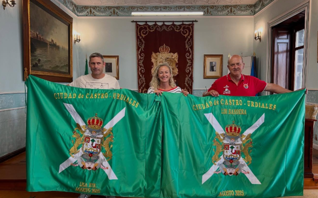 Imagen de la presentación oficial de la Bandera Ciudad de Castro Urdiales / Intagram Alcaldía