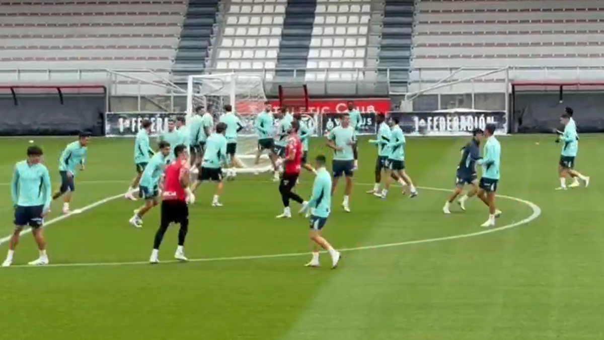 Imagen del entrenamiento de esta mañana en Lezama