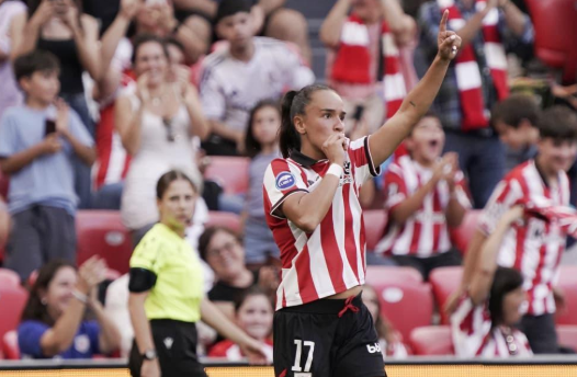 Nerea Nevado celebra su gol ante el Real Madrid en San Mamés / Athletic Club