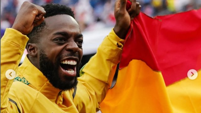 Iñaki Williams celebra la clasificación de Ghana para la siguiente ronda / @GhanaBlackStars