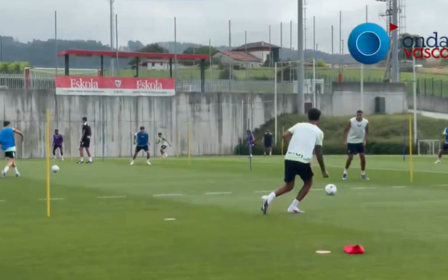 Imagen del entrenamiento de hoy en Lezama / Athletic Club