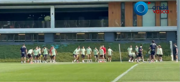 Iñaki Williams es uno más ya a las órdenes de Terzic / Imanol Vilella