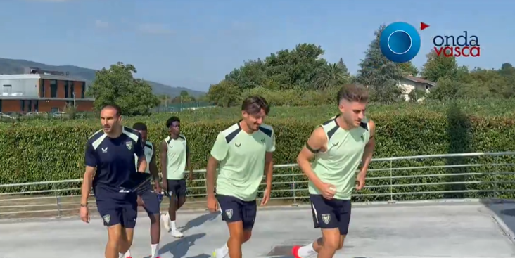 Unai Vencedor se ha ejercitado por primera vez a las órdenes de Terzic / Imanol Vilella