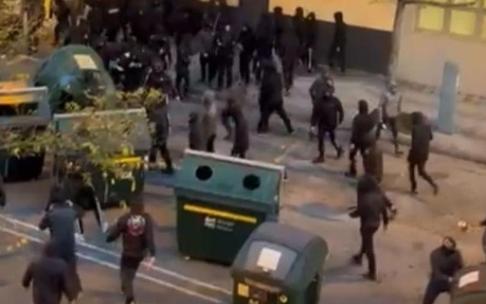 Altercados en Iturrama tras la suspensión del acto de Vito Quiles en Pamplona. / DIARIO DE NOTICIAS