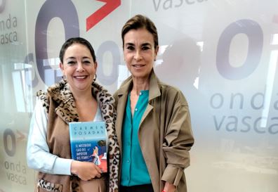 Carmen Posadas en Onda Vasca presentando su último libro