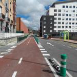 Carril bici a su paso por Burtzeña