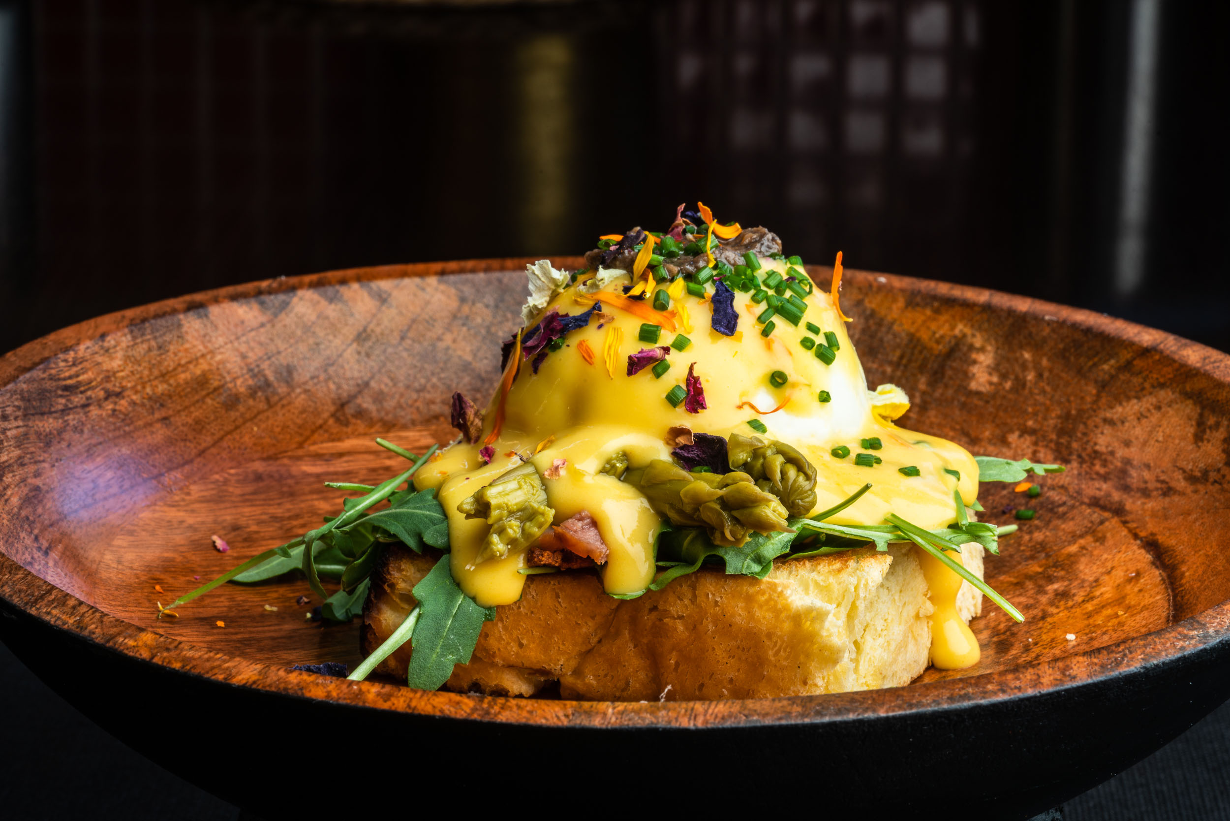 Tosta trufada benedictina de Casa Arévalo.