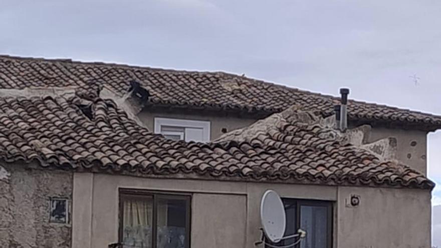 Detalle de derrumbe del tejado. REDACCIÓN DDN