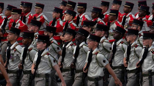 Alrededor de 1.600 reclutas, todos ellos voluntarios e incluidos en el segundo contingente de este año, han sido distribuidos por los distintos centros militares.