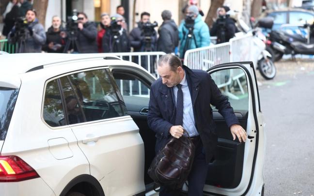 El exministro José Luis Abalos a su llegada al Tribunal Supremo el pasado noviembre.