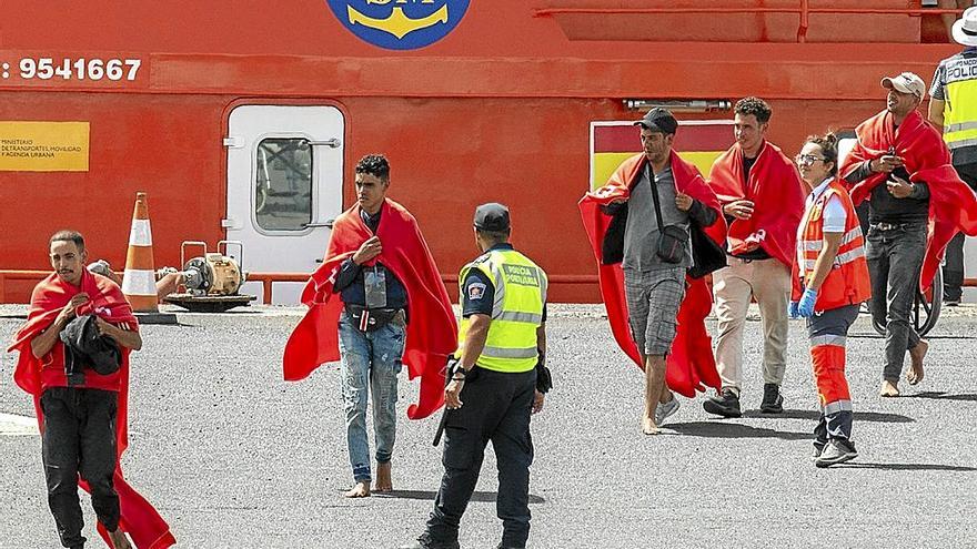 Numerosas embarcaciones humanitarias están realizando estos días labores de salvamento. | FOTO: E. P