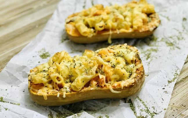Calabaza asada y rellena de pasta. / María Malo Calabaza asada y rellena de pasta.
