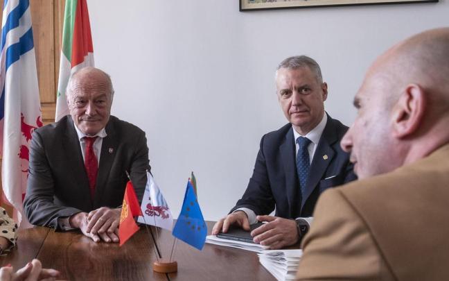 El presidente de la eurorregión y de Nueva Aquitania, Alain Rousset, y el lehendakari Iñigo Urkullu, en una reunión anterior El presidente de la eurorregión y de Nueva Aquitania, Alain Rousset, y el lehendakari Iñigo Urkullu, en una reunión anterior