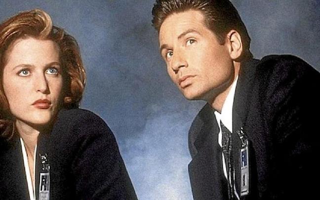 Gillian Anderson y David Duchovny como los agentes Scully y Mulder. | FOTO: FOX