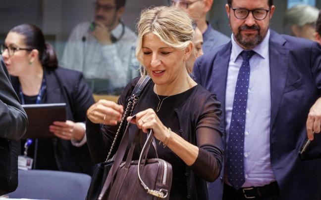 Yolanda Díaz, en Bruselas, aprovechó para dar una noticia que no lo es. / Olivier Matthys Yolanda Díaz, en Bruselas, aprovechó para dar una noticia que no lo es.